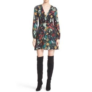 Alice + Olivia Cary Print V-Neck Blouson Fit & Flare Dress